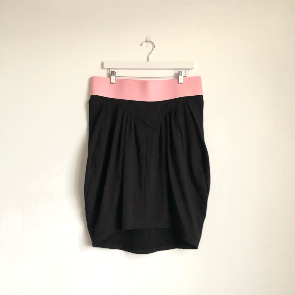NWT See Rose Go Black / Pink CoolMax Luxe Knit Skirt Size 1 Neutral Comfy